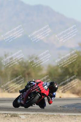 media/Oct-25-2025-Race Pace (Sat) [[47cce5476f]]/Non Verified (1st 20 Minutes of Every Hour)/4-Turn 2 (1112am)/